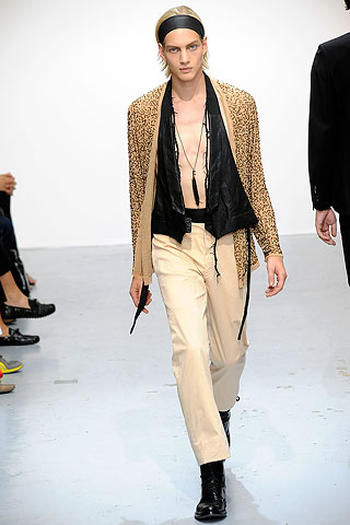 Ann Demeulemeester / - 2010